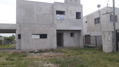 Casa En Venta En Construcción Funes City