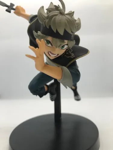 Black clover hotsell action figures