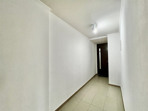 Departamento En Venta De 2 Dorm. En Independencia
