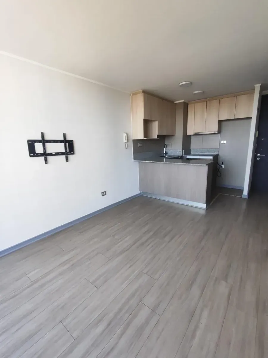 Imagen 3 de 25 de 2d 1b Venta En Sexta Avenida 9 Min M Ciudad Del Niño