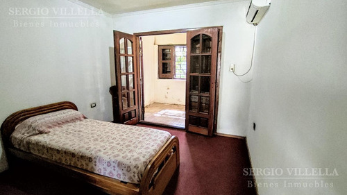 Imagen 23 de 30 de Casa En Venta De 4 Dormitorios Con Cochera Y Quincho- Roque Saenz Peña, Rosario.