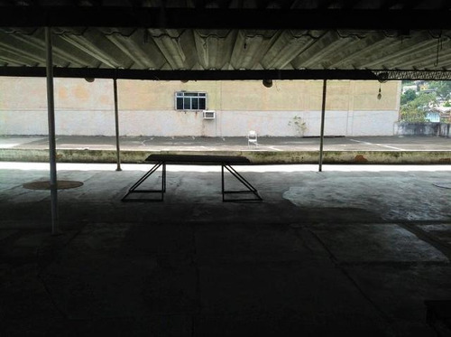Imagem 4 de 5 de Área Em Engenhoca, Niterói/rj De 4000m² Para Locação R$ 8.000,00/mes - Ar589576-r