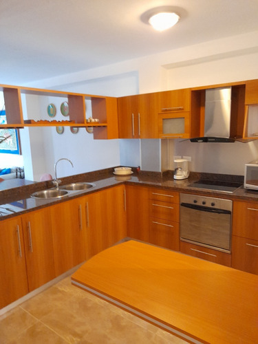 Imagen 4 de 16 de Venta De Apartamento En La Asuncion, Camoruco