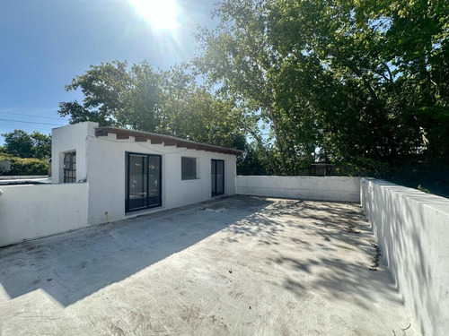 Casa Familiar En Excelente Ubicacion