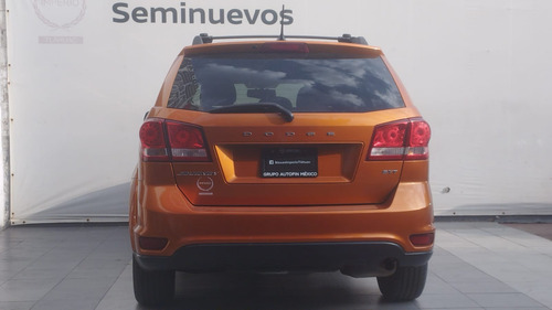 Dodge Journey 2.4 Sxt 5 Pasajeros Plus Mt