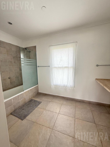 Casa En Venta Y En Alquiler En Barrancas Del Lago, Nordelta