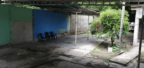 Imagen 13 de 14 de Super Precio, Se Vende Amplia Casa Con Galpon Y Local Comercial En Las Delicias Sector Santa Eduvigues/ Yessika B. 04249155109