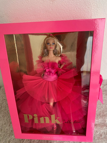 Barbie Pink Collection Mattel Gtj76 Con Shipper (Usado)