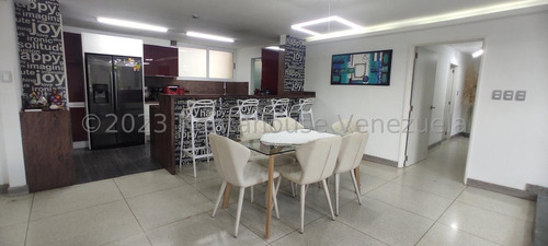 Jg Cod Flex 24-252 Se Vende Bello Apartamento Remodelado En La California Norte