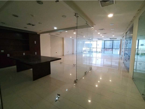 Edificio Comercial En Venta En El Viñedo Em-8370724