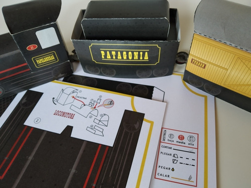 Tren Para Armar. Paper Craft. Locomotora Y Vagones Papertoys