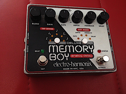 Pedal Memory Boy Deluxe Electro Harmonix Delay (Usado)