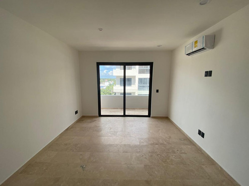 Departamento Con Alberca A 6 Min De La Playa