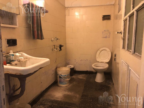Local O Terreno En Venta Sobre Av. Mitre En Sarandí