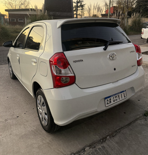 Toyota Etios 1.5 Xs