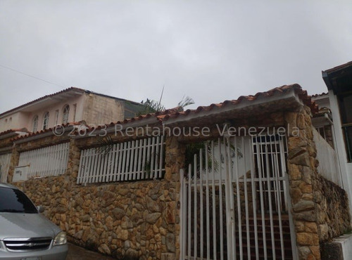 Casa Venta Los Castores San Antonio De Los Altos #24-7394 Lb