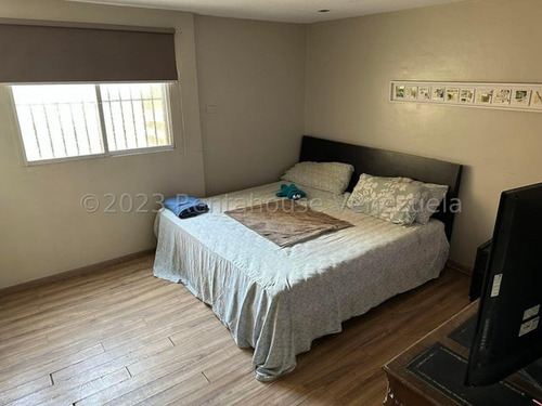 Apartamento En Venta Chacao 24-4218