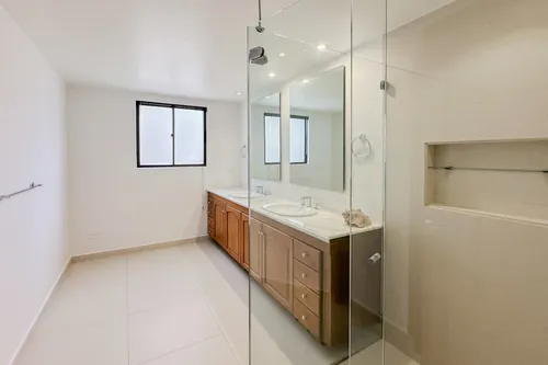 Apartamento En Arriendo/venta En Granada-chapinero. Cod A7232