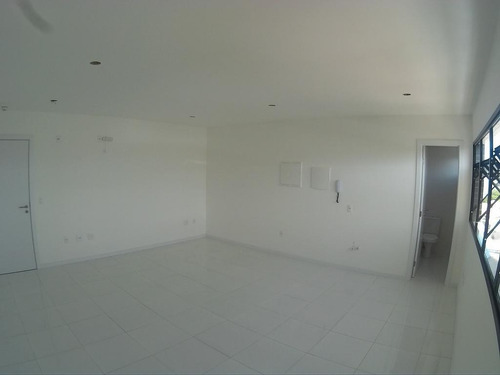 Imagem 7 de 16 de Sala Comercial No Bairro Coqueiros - Sa0207