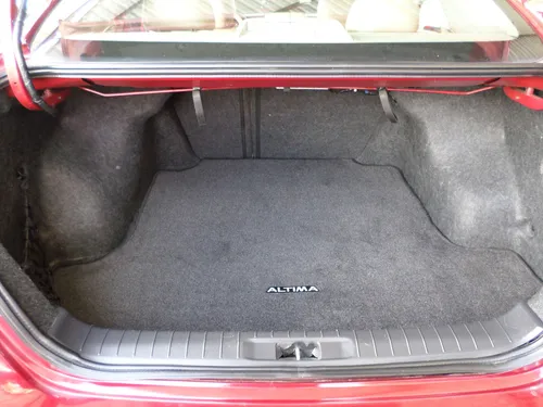 Nissan Altima 2.5 Advance Navi Cvt