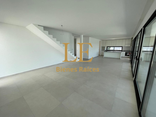 Casa En Venta Santa Ana A La Laguna