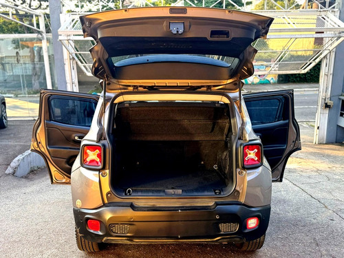 Jeep Renegade 1.8 Longitude Flex Aut. 5p