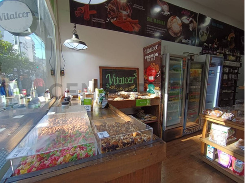 Venta De Fondo De Comercio De Dietetica En Av Rivadavia Al 6800 Flores