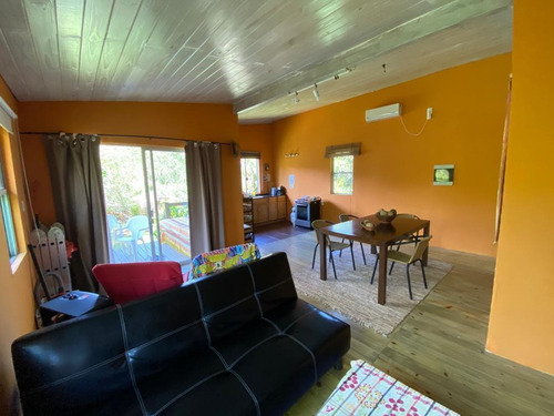Casa Con Amplio Terreno En La Pedrera A 4 D La Playa Del Bco