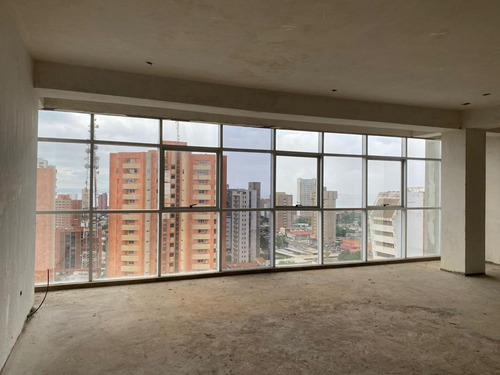 Oficina En Venta O Alquiler En Maracaibo, En Prestigioso Edificio Nuevo