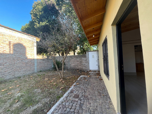 Depto Monoambiente Con Terreno Propio - 203 M2 - Berazategui