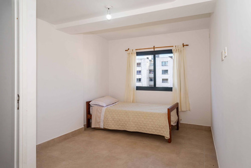 Imagen 24 de 30 de Departamento Venta Macrocentro 2 Dorm Con Balcon