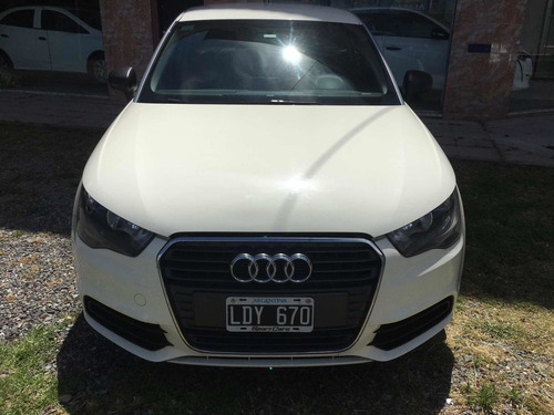 Audi A1 2012 1.2 Attraction Tfsi 86cv