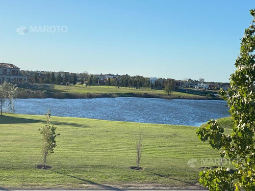 Imagen 11 de 15 de Casa En Venta En Barrio El Naudir