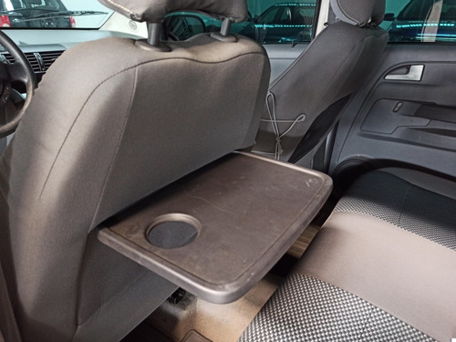Imagem 10 de 15 de Volkswagen Spacefox 2010 1.6 Route Total Flex 5p
