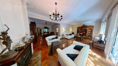 Venta De Departamento En Belgrano R De 5 Ambientes.
