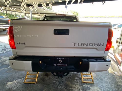 Toyota Tundra 5.7 Limited 4x4 At