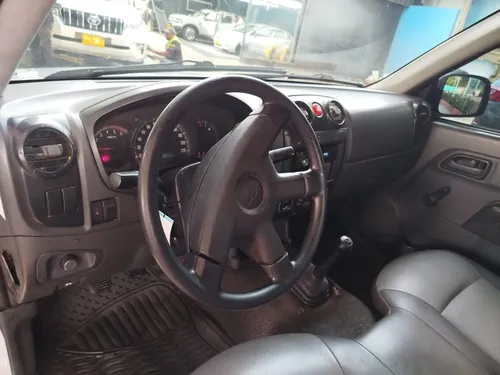 Chevrolet LUV D-MAX 2.5 Cabina Sencilla 4X2 Mt