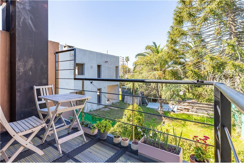 Dúplex 2 Dormitorios Con Pileta En Venta En Gonnet