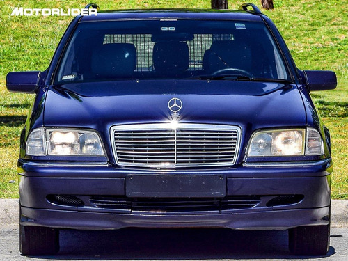 Imagen 8 de 25 de Mercedes-benz C220 Cdi Extra Full | Permuta / Financia