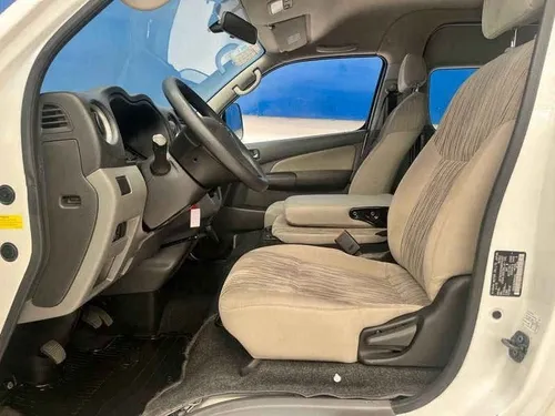 Nissan Urvan 2.5 15 Pas Amplia Aapack Seg Mt