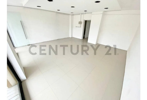 Arriendo Local Comercial De 30 Mt2 En Ulriksen