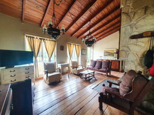 Imagen 3 de 14 de Chalet En Venta En Parque Leloir