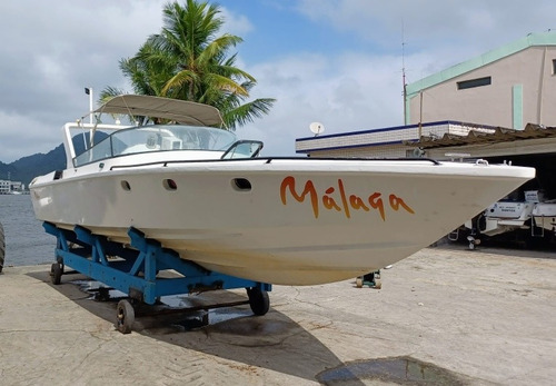 Lancha Panther 33 Intermarine