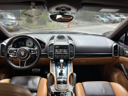 Porsche Cayenne S E Hybrid