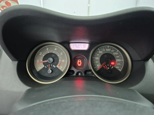 Renault Megane 2008 2.0 C2e20 Mt 