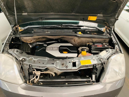 Chevrolet Meriva Gl 1.8 2011