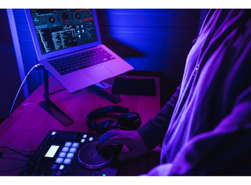 Controlador De Dj Gemini Sound Gmx Versátil Com Virtualdj Le