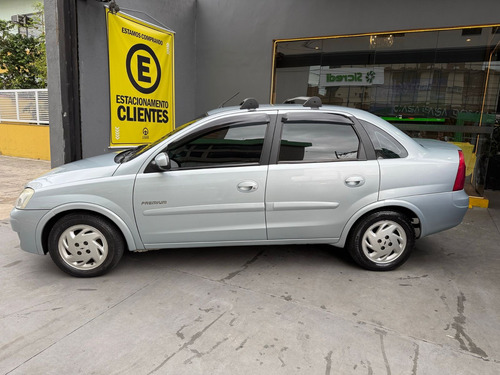 Chevrolet Corsa 1.4 MPFI PREMIUM SEDAN 8V FLEX 4P MANUAL