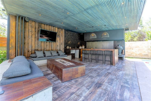 Imagen 5 de 26 de Casa Estilo Moderna, Condominio Los Bosques De Piedra Roja