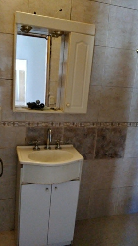 Imagen 8 de 10 de Casa Interna 2 Ambientes Con Patio , 01165260361 Lomas